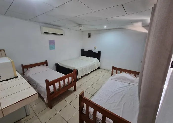 Cabinas Isabel Hotel Nandayure