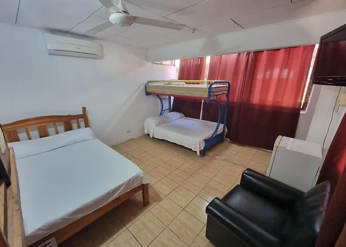 Cabinas Isabel Nandayure